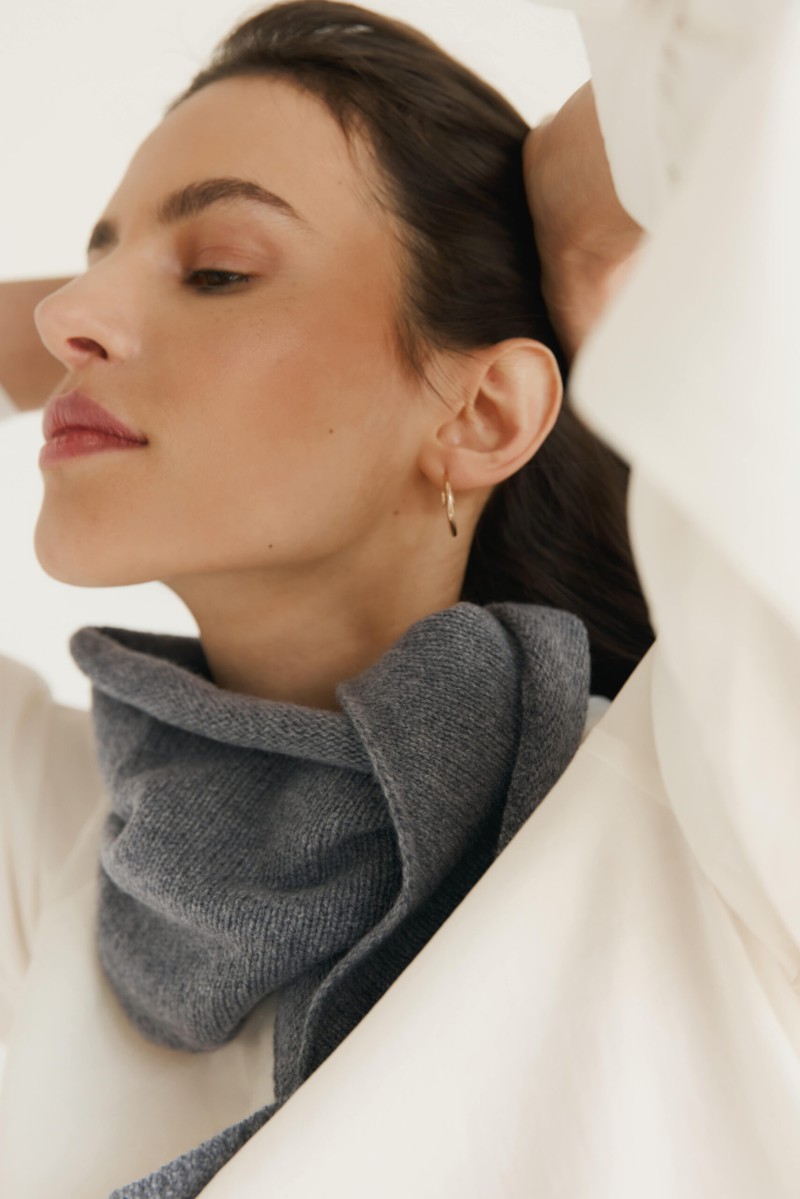 Bandana Piumo - Bandana z merino vlny a kašmíru