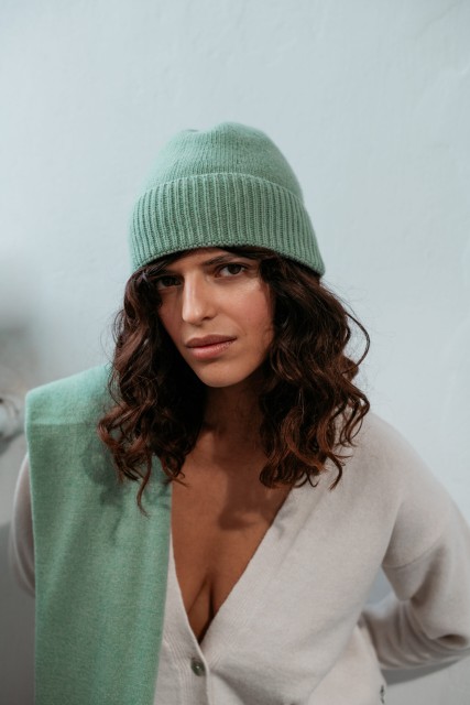 Bari - Dámská vlněná čepice, 90% merino vlny