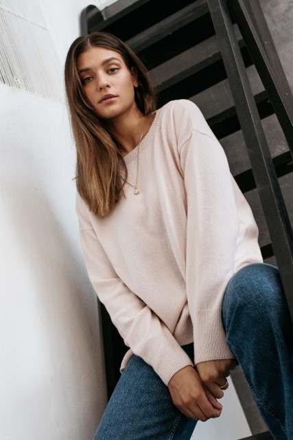 Dorly - Elegantní svetr z kašmíru a vlny