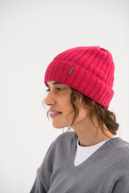 Barolo - Dámská vlněná čepice 90% merino vlny