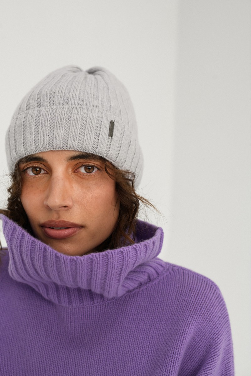 Barolo - Dámská vlněná čepice 90% merino vlny