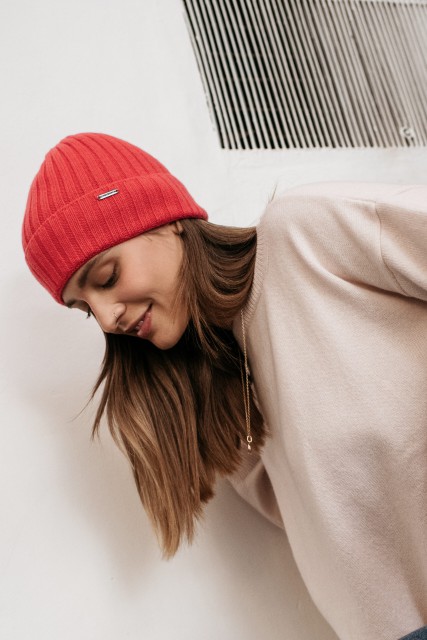 Barolo - Dámská vlněná čepice 90% merino vlny