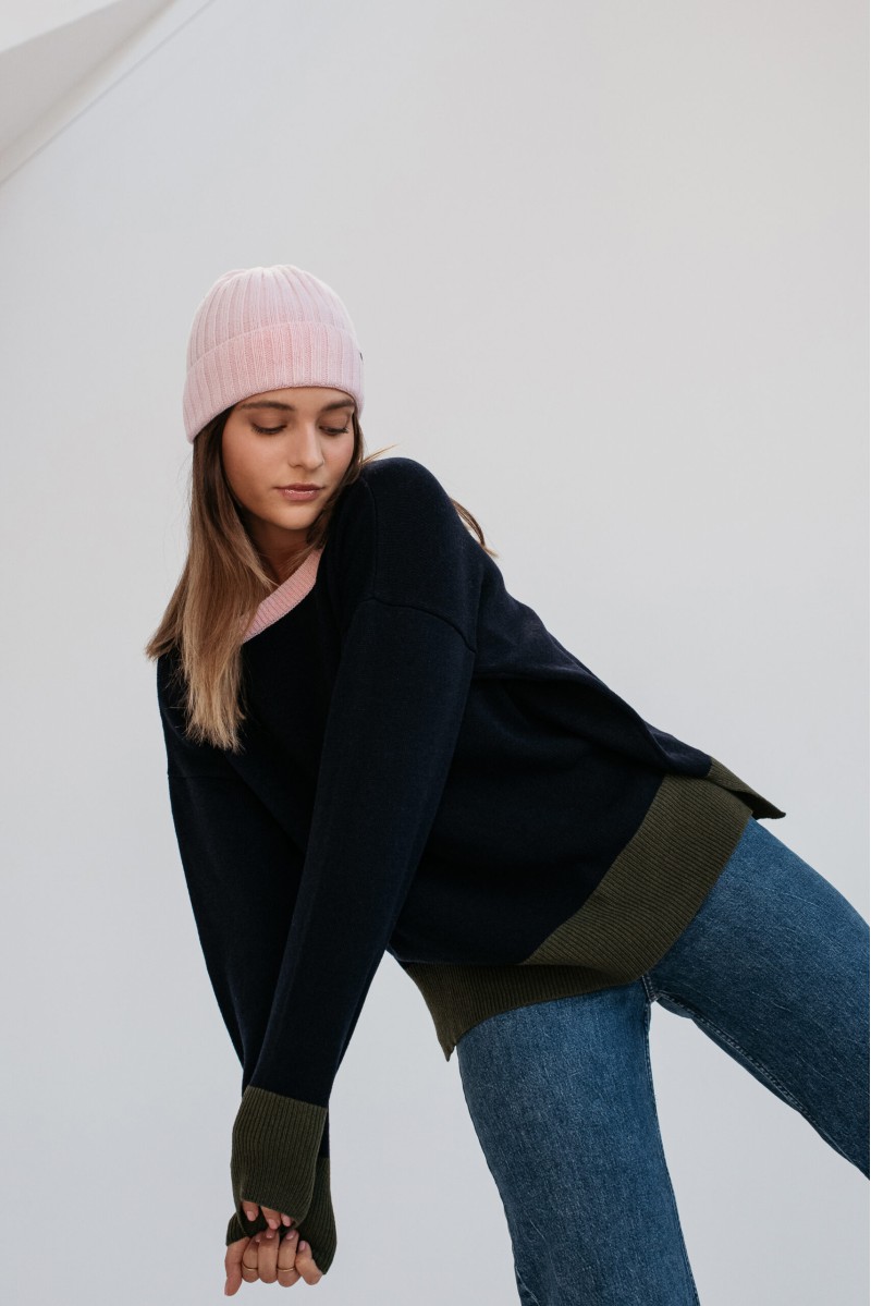 Barolo - Dámská vlněná čepice 90% merino vlny