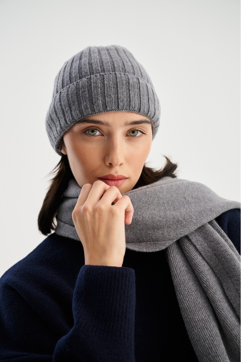 Barolo - Dámská vlněná čepice 90% merino vlny